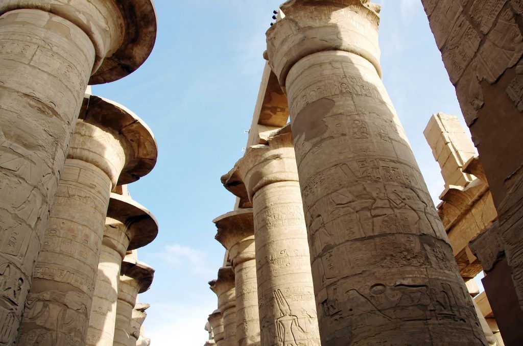 Karnak con el Centro Elba 